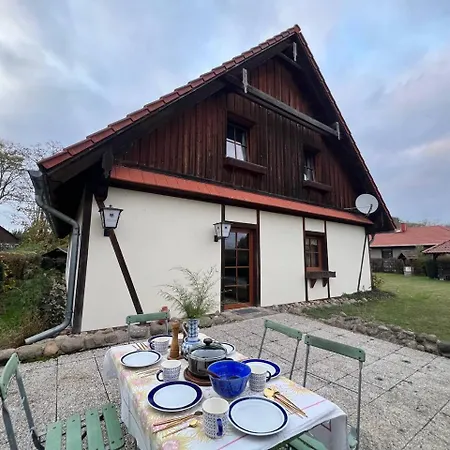 Feldblick Mit Kamin Fuer 15 Personen Nyaraló