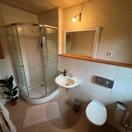 Feldblick Mit Kamin Fuer 15 Personen *