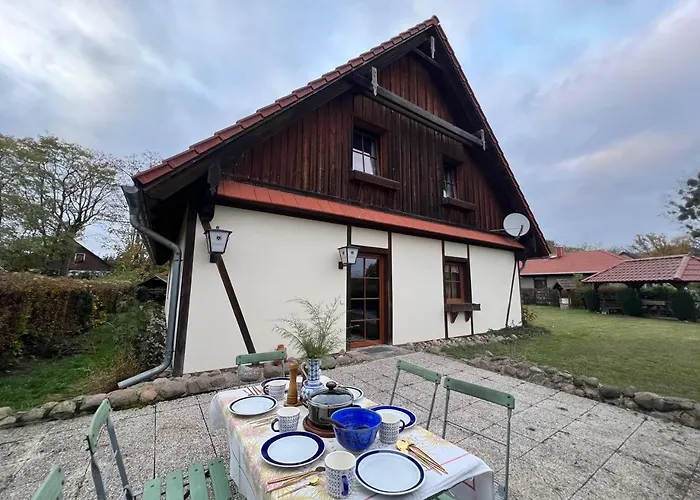 Feldblick Mit Kamin Fuer 15 Personen Casa de Férias