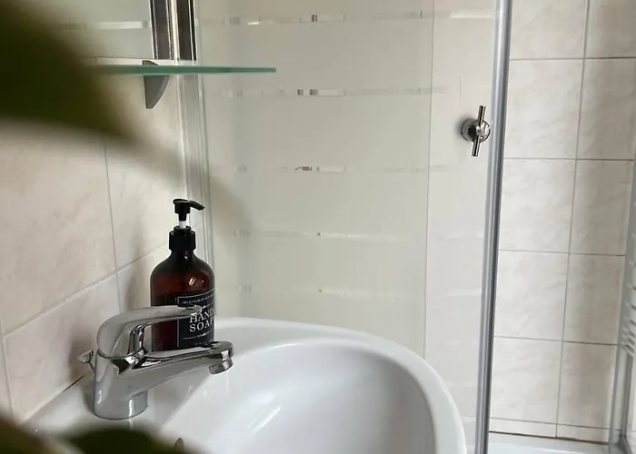 Feldblick Mit Kamin Fuer 15 Personen